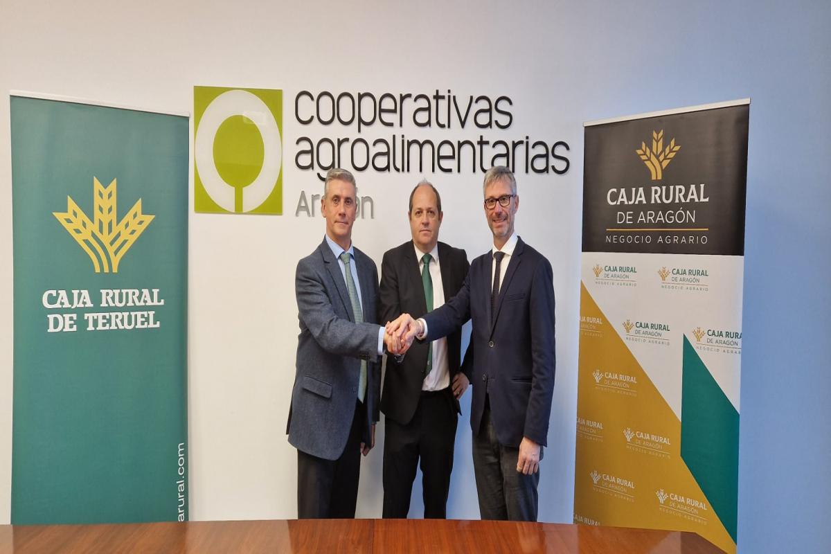 Las Cooperativas Agroalimentarias firman un convenio de colaboración con las Cajas Rurales de Aragón y Teruel