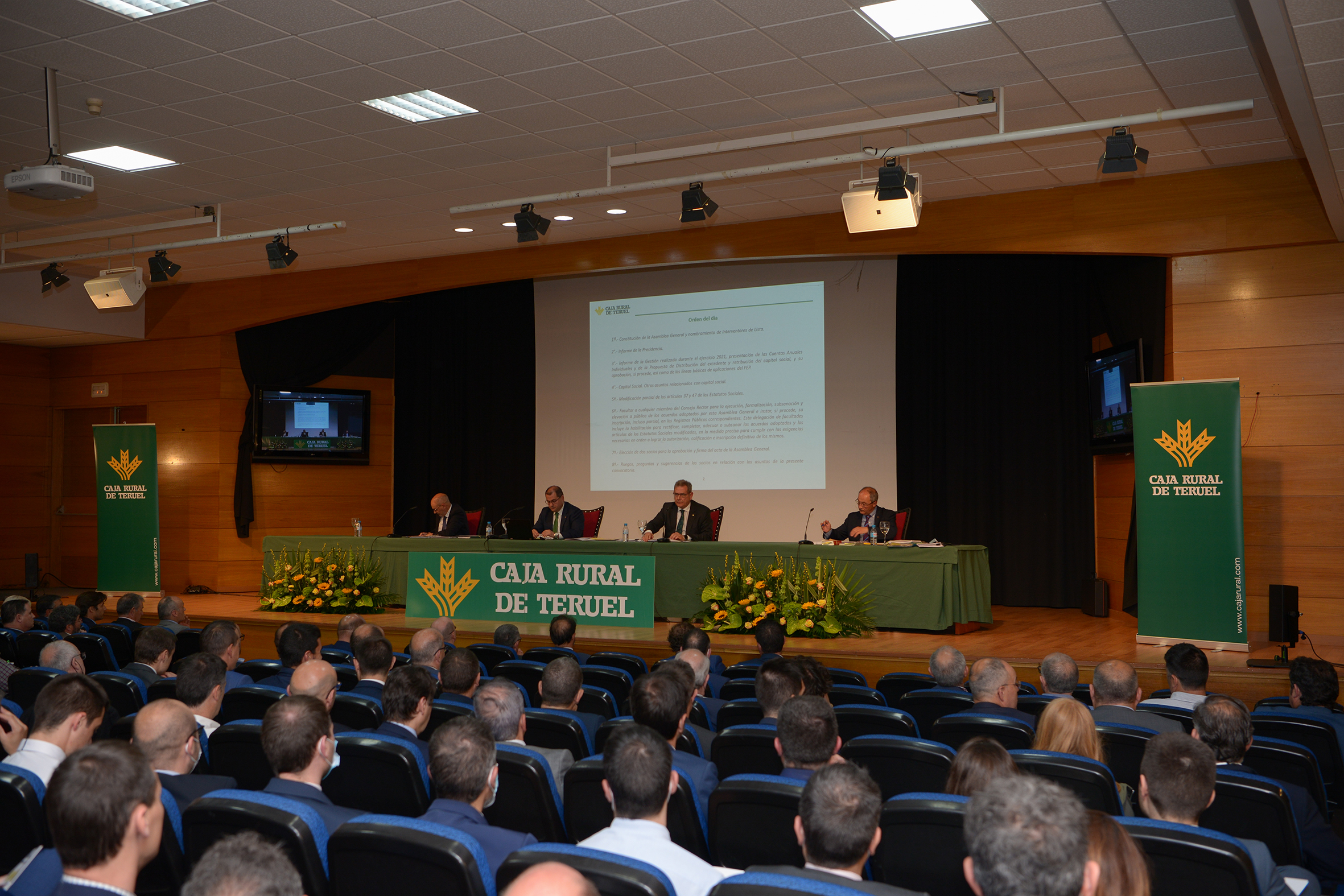 Caja Rural de Teruel celebra su Asamblea General con el respaldo de sus socios