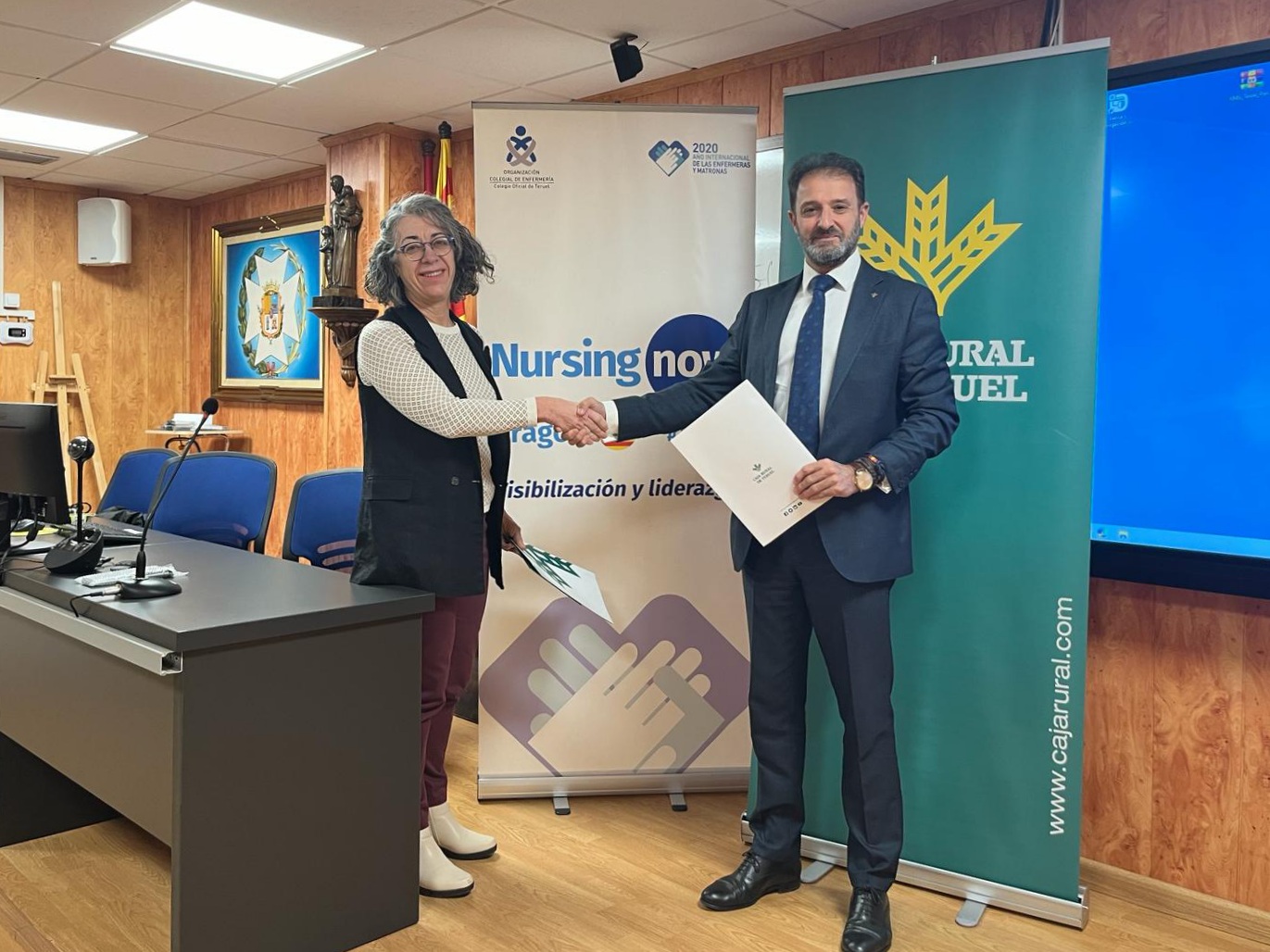 Caja Rural de Teruel renueva su compromiso con el Colegio Oficial de Enfermería de Teruel