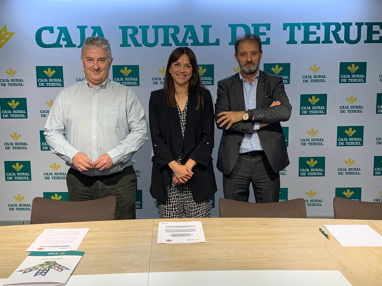 Caja Rural de Teruel renueva su convenio de colaboración con Interpeñas Teruel