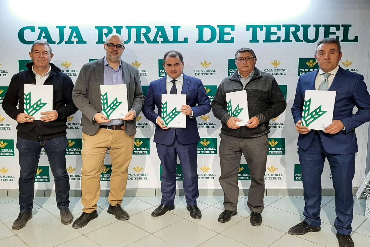 Caja Rural de Teruel renueva su compromiso con los Consejos Reguladores del Aceite del Bajo Aragón, Jamón de Teruel, Melocotón de Calanda y Ternasco de Aragón