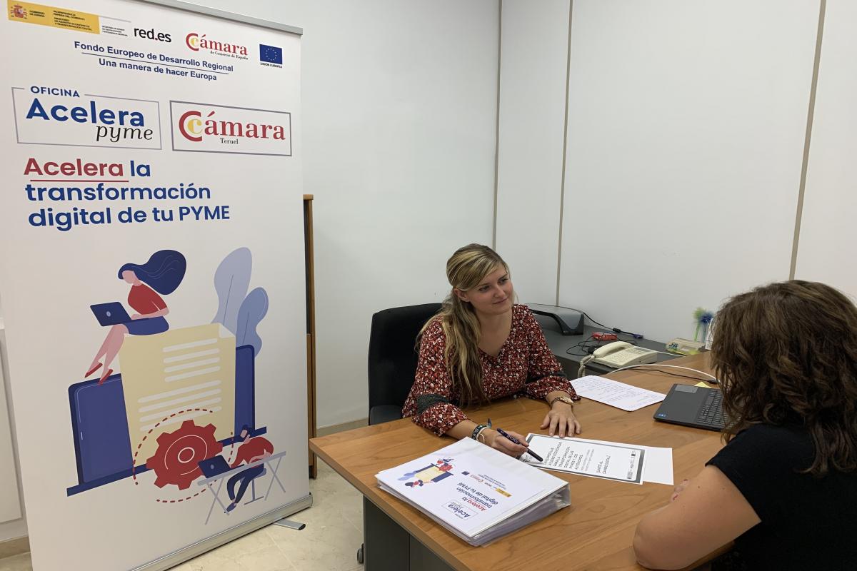 Caja Rural de Teruel anticipará las ayudas del Kit Digital en colaboración con Cámara de Comercio de Teruel