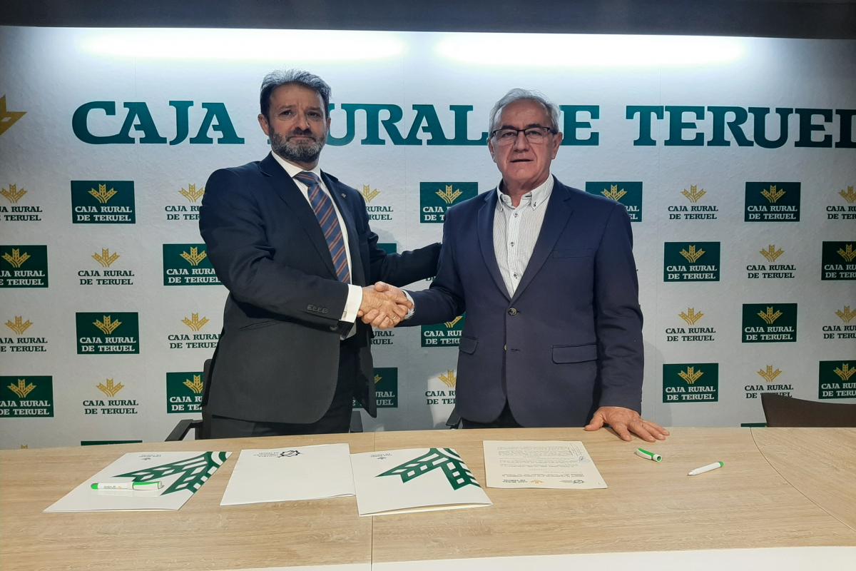 Caja Rural de Teruel y la Comarca Comunidad de Teruel renuevan su acuerdo de colaboración para impulsar el programa cultural “Viajando por los pueblos”