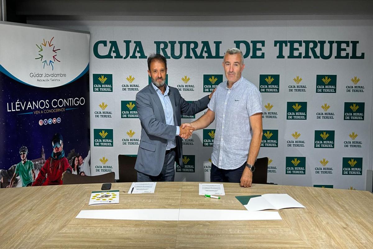 Caja Rural de Teruel y la Asociación Turística Gúdar-Javalambre firman un convenio de colaboración
