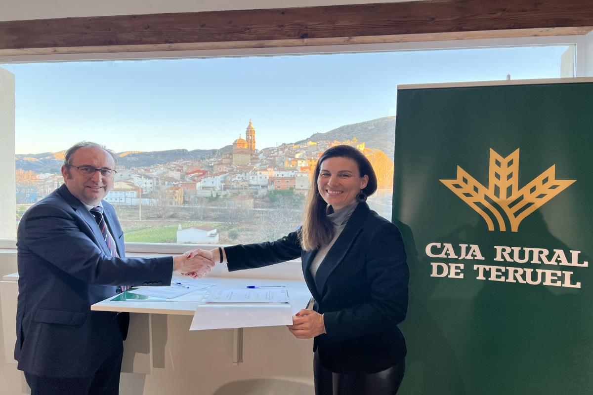 Caja Rural de Teruel y Apadrinaunolivo.org renuevan su convenio de colaboración