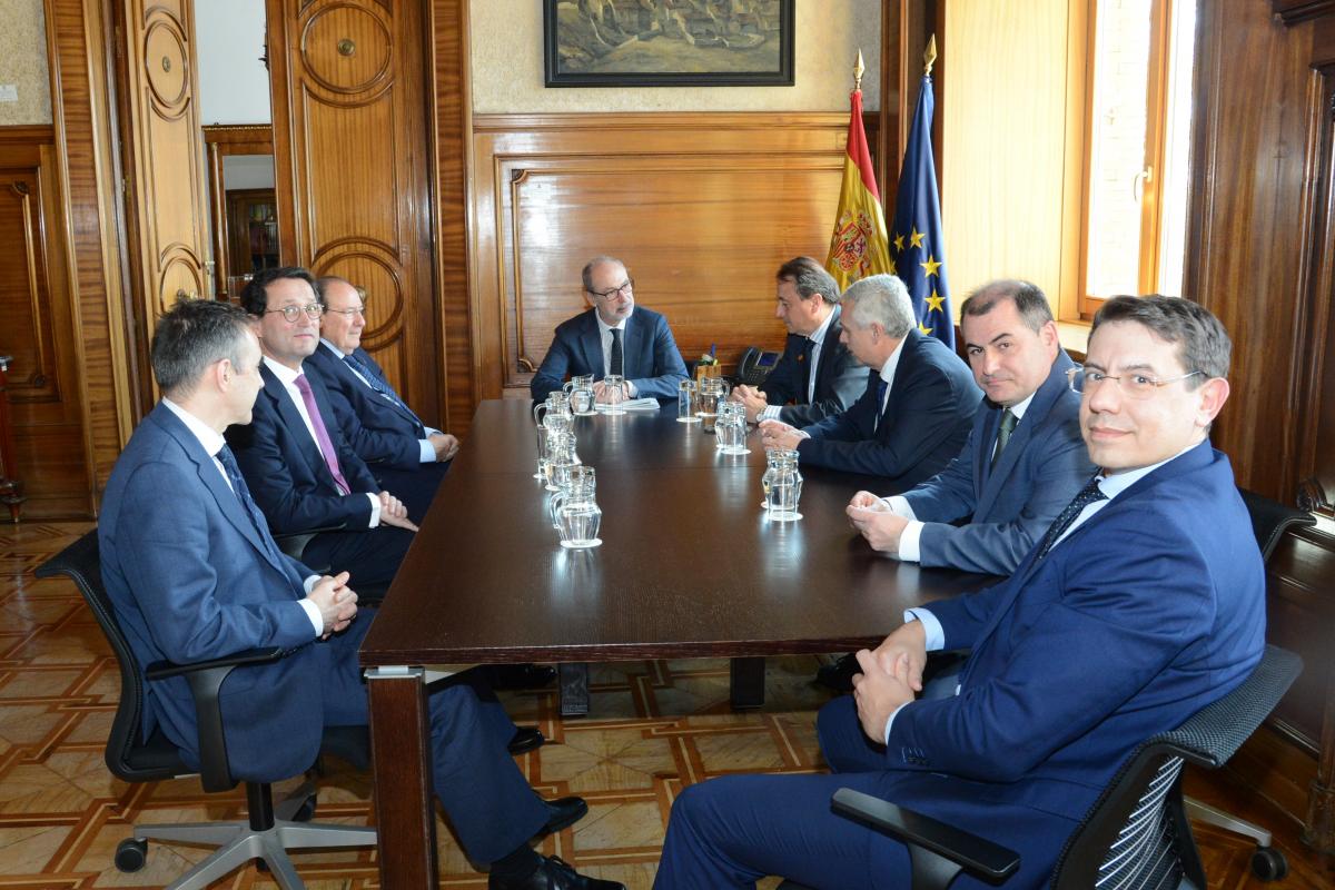 Caja Rural de Teruel, primera entidad española en firmar un préstamo SAECA con una organización intersectorial