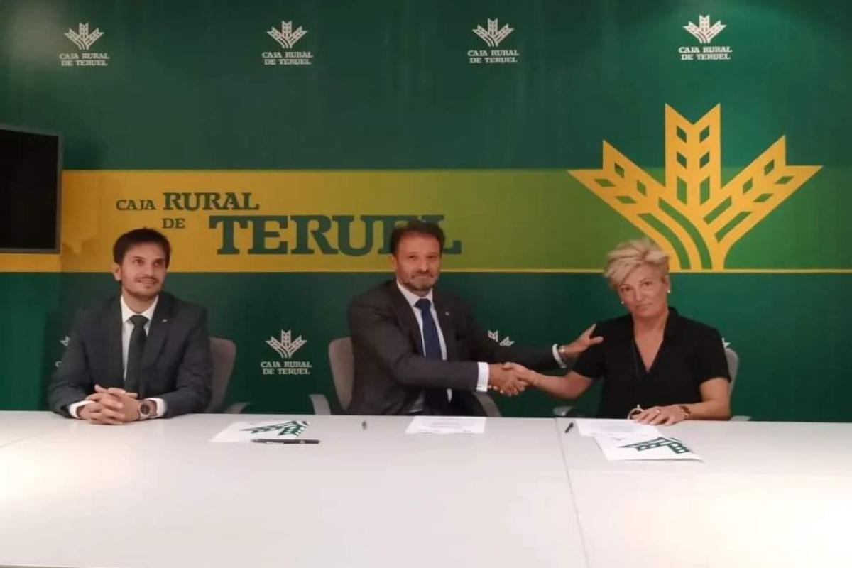 Caja Rural de Teruel renueva el convenio de colaboración con la Asociación de Comercio e Industria de Calamocha