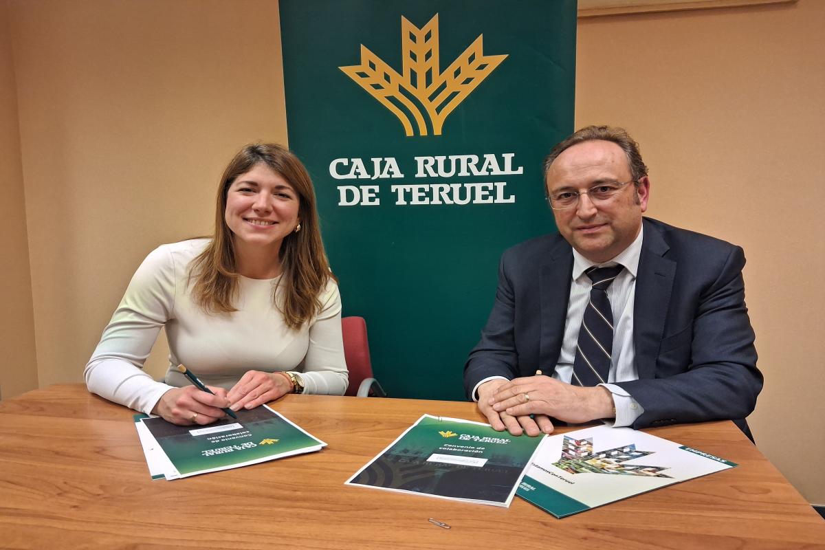 Caja Rural de Teruel y Apadrinaunolivo.org renuevan su convenio de colaboración